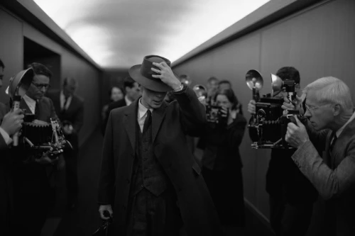 oppenheimer-1.jpg